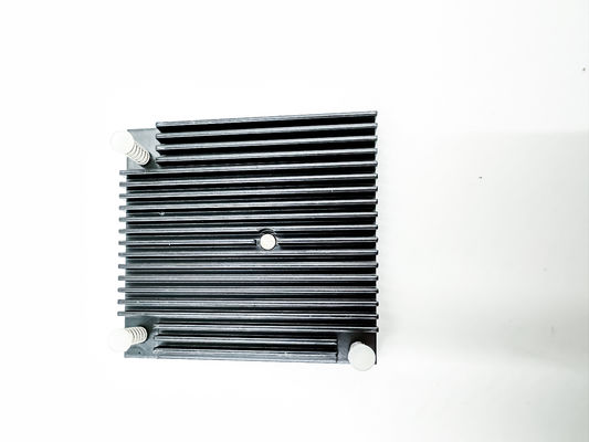 ชิ้นส่วนเครื่องจักรกลซีเอ็นซีอุตสาหกรรม Alu Heatsink สำหรับ Avionics / Radar